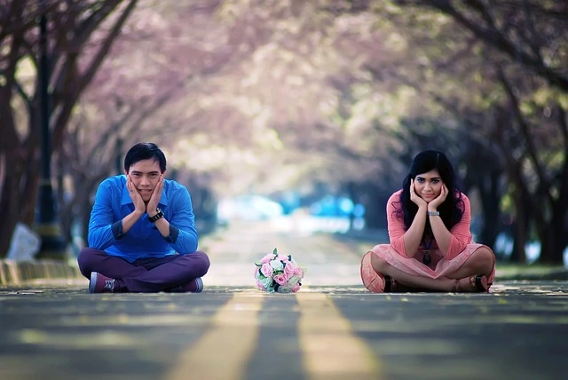 Discusiones financieras antes del matrimonio