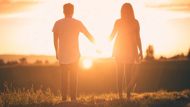 Discusiones financieras antes del matrimonio