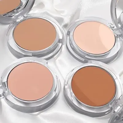 2 Base de maquillaje mineral PUR 4 en 1